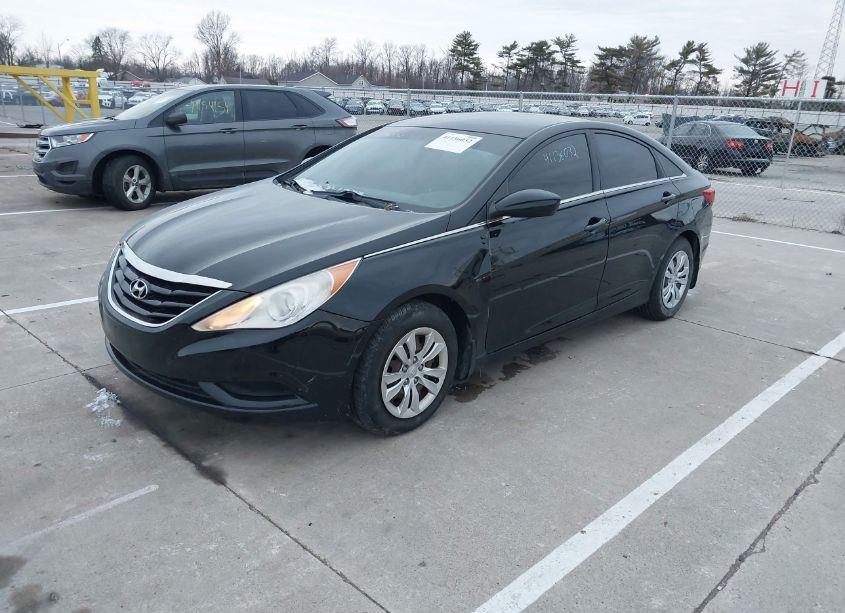 Photo 2 of 2011 Hyundai Sonata GLS (VIN 5NPEB4AC1BH144078)