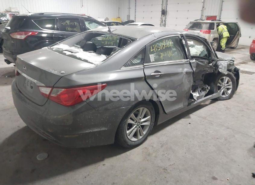 Photo 4 of 2011 Hyundai Sonata GLS (VIN 5NPEB4AC1BH171569)