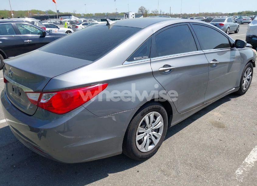 Photo 4 of 2011 Hyundai Sonata GLS (VIN 5NPEB4AC1BH197816)