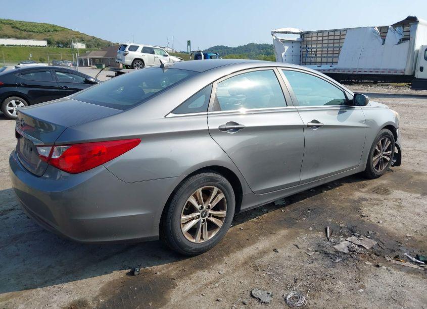 Photo 4 of 2011 Hyundai Sonata GLS (VIN 5NPEB4AC1BH248800)