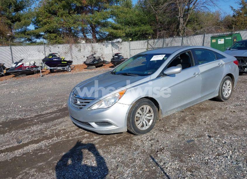 Photo 2 of 2011 Hyundai Sonata GLS (VIN 5NPEB4AC1BH273860)