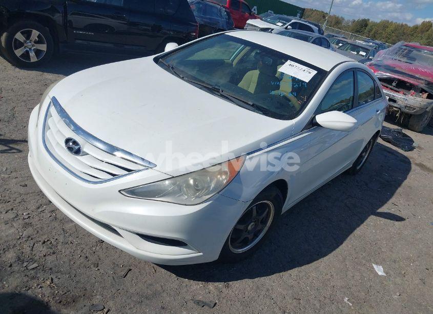 Photo 2 of 2011 Hyundai Sonata GLS (VIN 5NPEB4AC1BH278279)