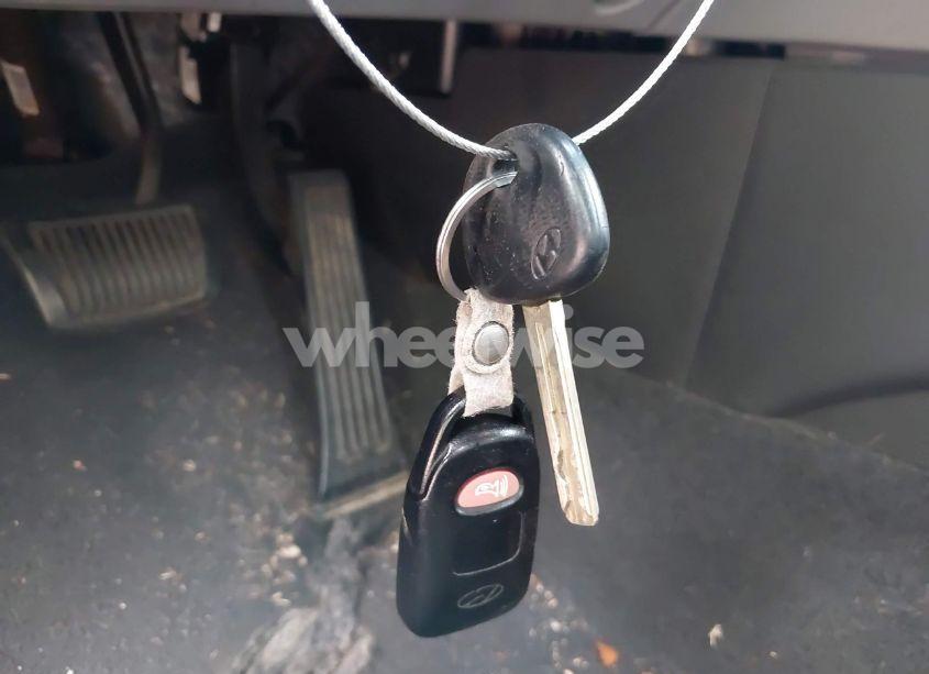 Photo 11 of 2011 Hyundai Sonata GLS (VIN 5NPEB4AC1BH293459)