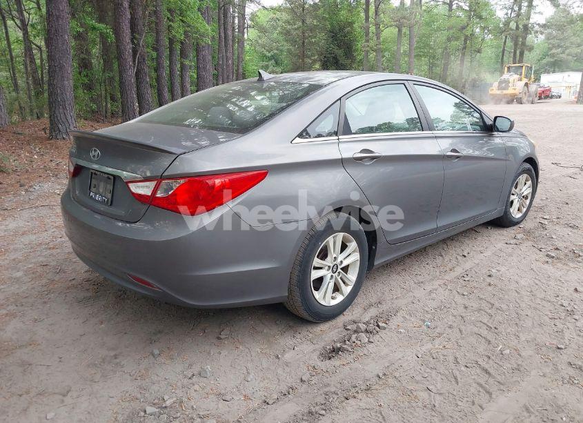 Photo 4 of 2011 Hyundai Sonata GLS (VIN 5NPEB4AC1BH293459)