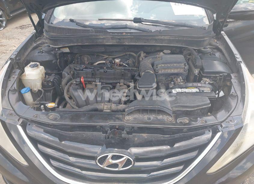 Photo 10 of 2011 Hyundai Sonata GLS (VIN 5NPEB4AC1BH301057)