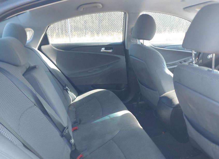 Photo 8 of 2012 Hyundai Sonata GLS (VIN 5NPEB4AC1CH323996)