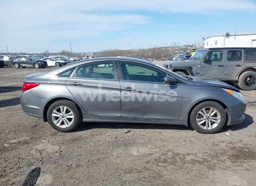 Photo 12 of 2012 Hyundai Sonata GLS (VIN 5NPEB4AC1CH381459)