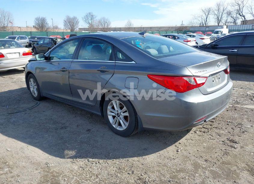 Photo 3 of 2012 Hyundai Sonata GLS (VIN 5NPEB4AC1CH381459)