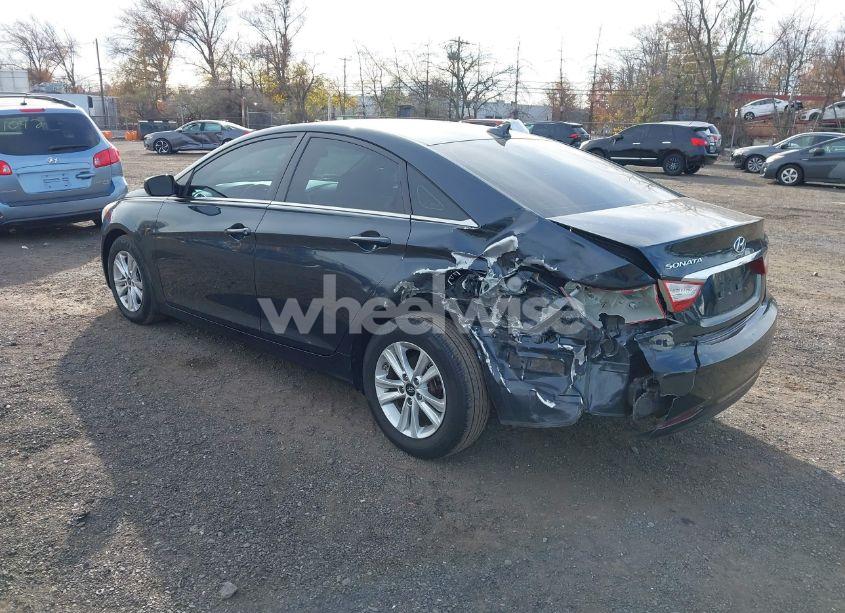 Photo 3 of 2012 Hyundai Sonata GLS (VIN 5NPEB4AC1CH397435)