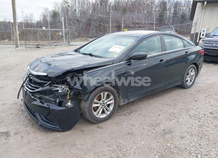 Photo 2 of 2012 Hyundai Sonata GLS (VIN 5NPEB4AC1CH468925)