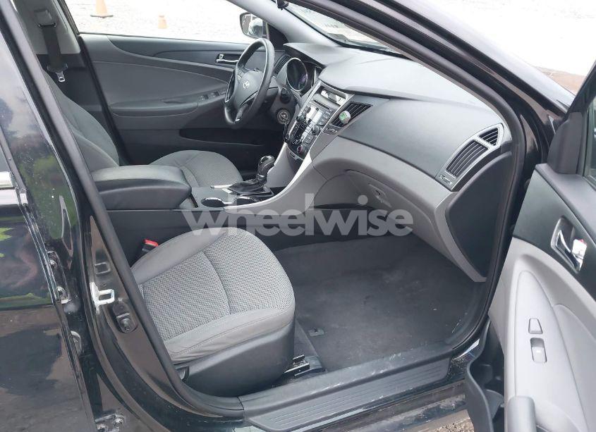 Photo 5 of 2012 Hyundai Sonata GLS (VIN 5NPEB4AC1CH468925)