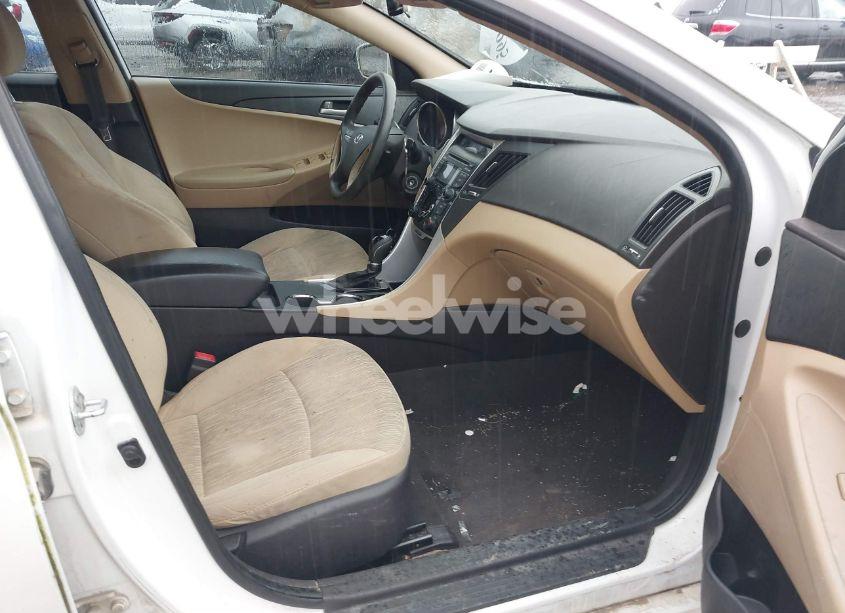 Photo 5 of 2012 Hyundai Sonata GLS (VIN 5NPEB4AC1CH469556)