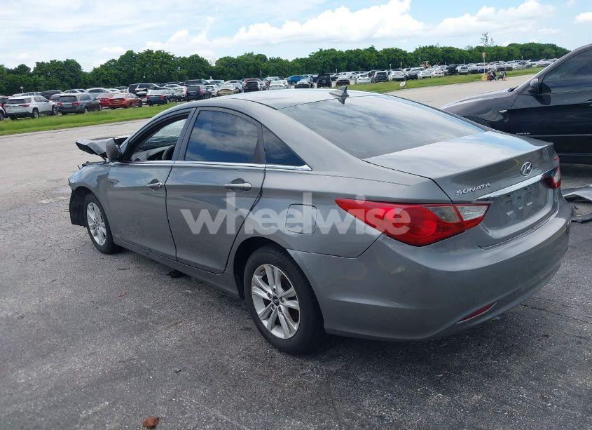 Photo 3 of 2012 Hyundai Sonata GLS (VIN 5NPEB4AC1CH471839)