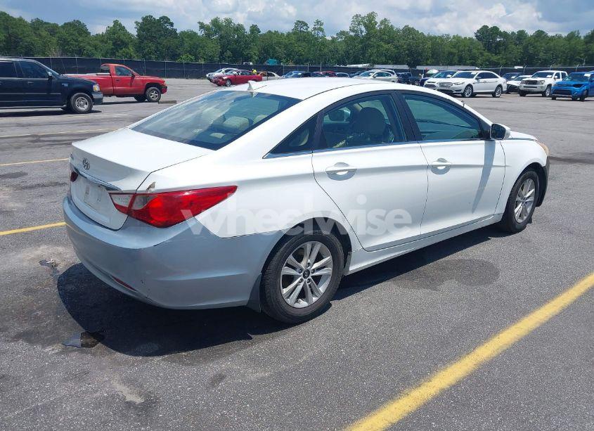 Photo 4 of 2012 Hyundai Sonata GLS (VIN 5NPEB4AC1CH484185)