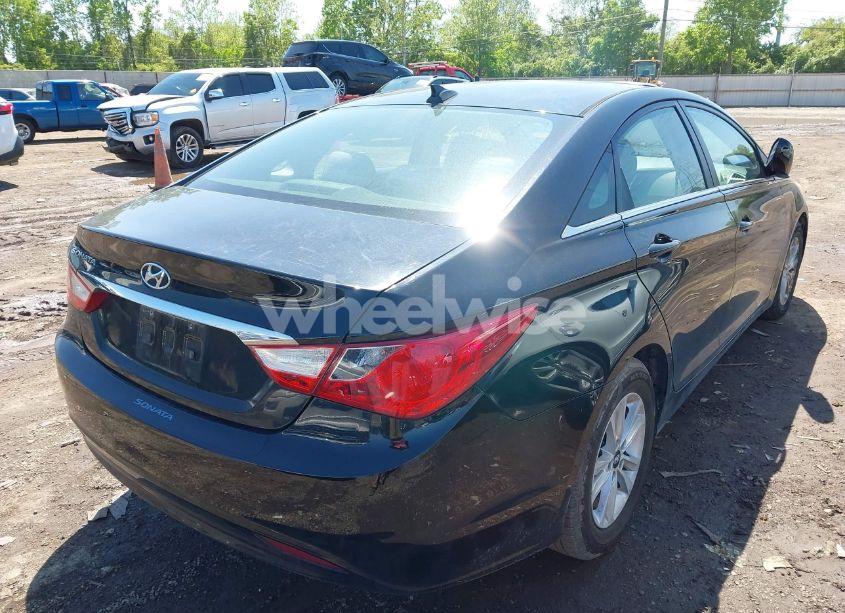Photo 4 of 2012 Hyundai Sonata GLS (VIN 5NPEB4AC1CH497793)