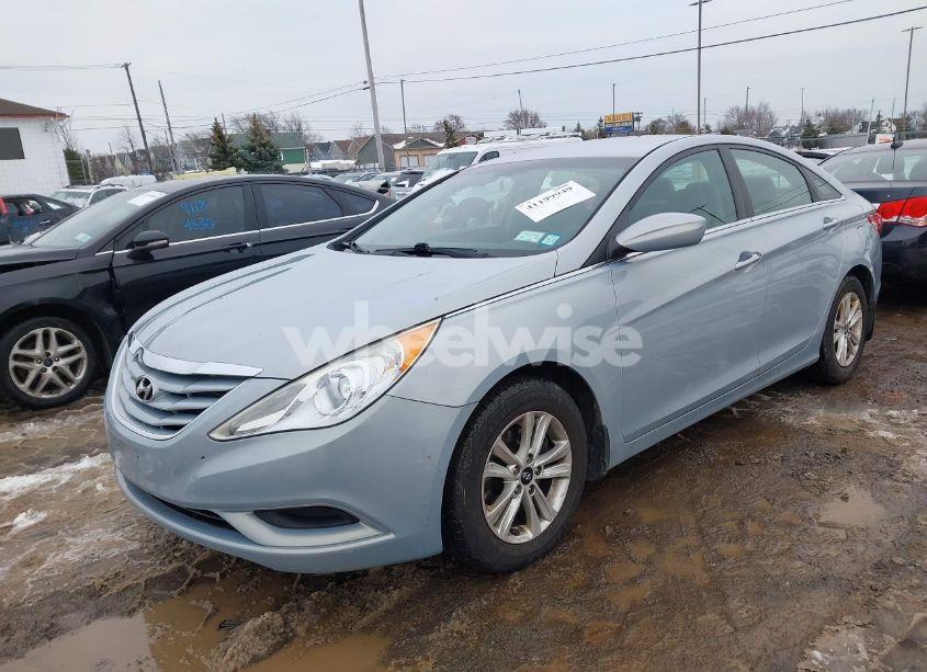 Photo 2 of 2012 Hyundai Sonata GLS (VIN 5NPEB4AC1CH498779)