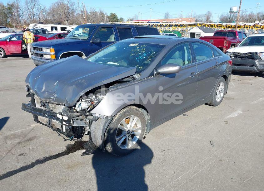 Photo 2 of 2013 Hyundai Sonata GLS (VIN 5NPEB4AC1DH504839)