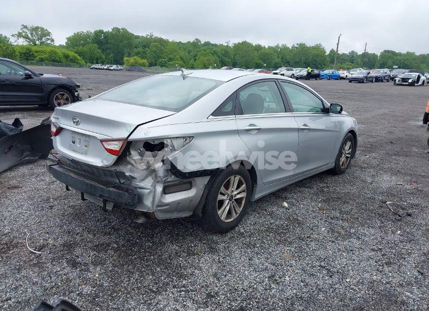 Photo 4 of 2013 Hyundai Sonata GLS (VIN 5NPEB4AC1DH510236)