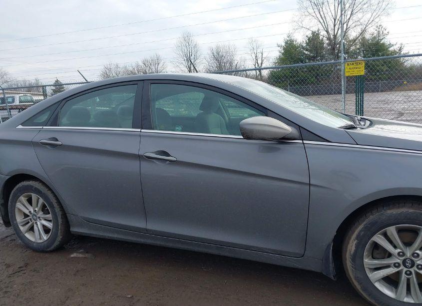 Photo 13 of 2013 Hyundai Sonata GLS (VIN 5NPEB4AC1DH513007)