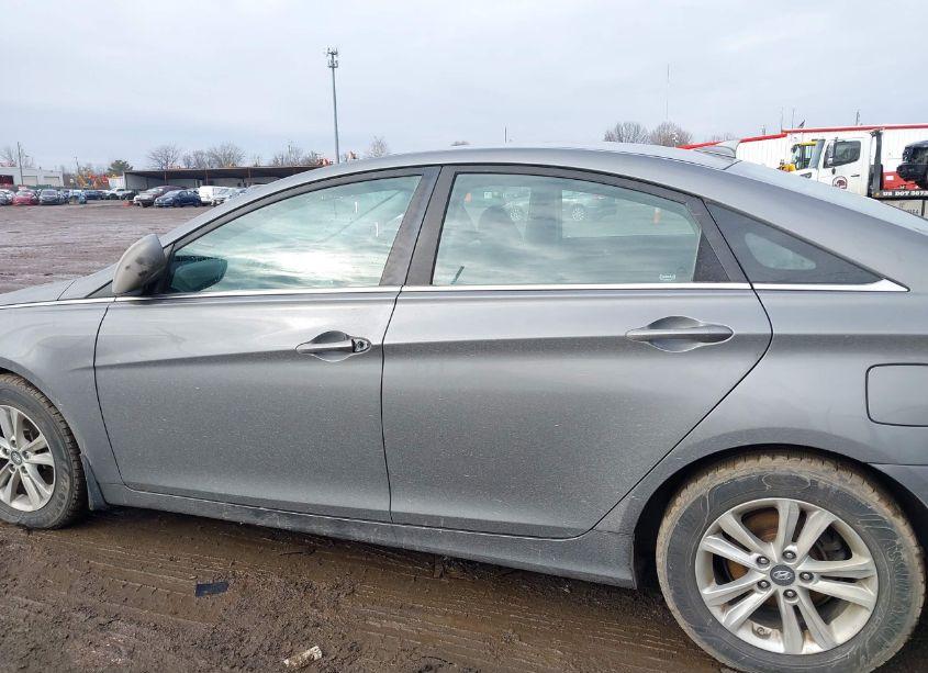 Photo 14 of 2013 Hyundai Sonata GLS (VIN 5NPEB4AC1DH513007)