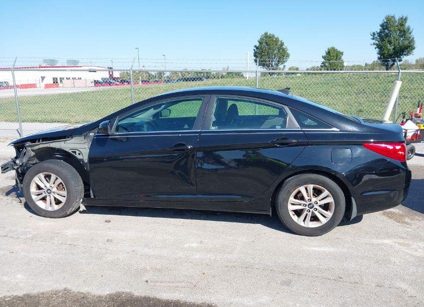 Photo 15 of 2013 Hyundai Sonata GLS (VIN 5NPEB4AC1DH526470)