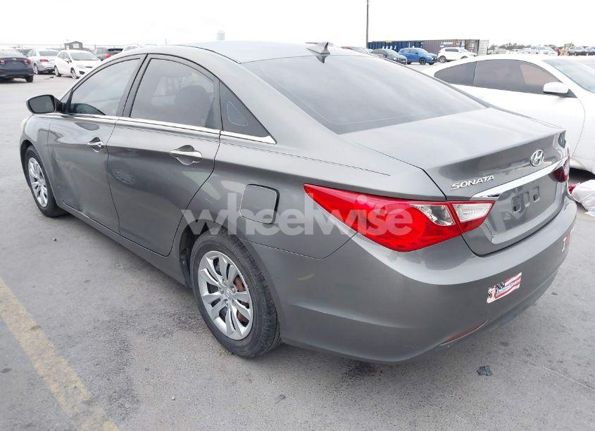 Photo 3 of 2013 Hyundai Sonata GLS (VIN 5NPEB4AC1DH530065)