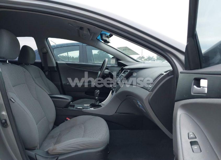 Photo 5 of 2013 Hyundai Sonata GLS (VIN 5NPEB4AC1DH530065)