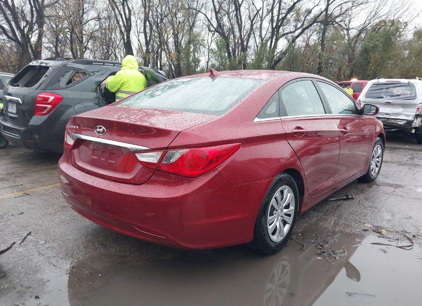 Photo 4 of 2013 Hyundai Sonata GLS (VIN 5NPEB4AC1DH553121)