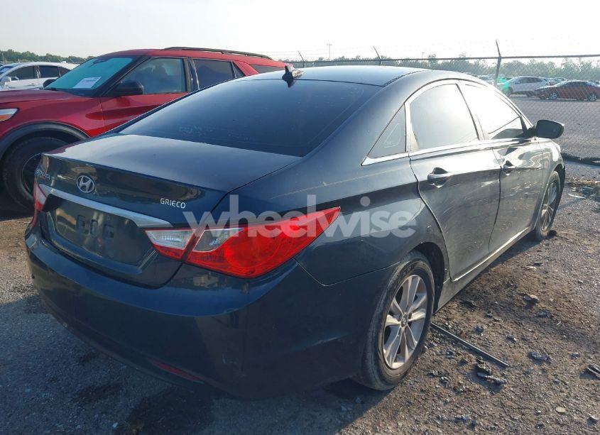 Photo 4 of 2013 Hyundai Sonata GLS (VIN 5NPEB4AC1DH570758)