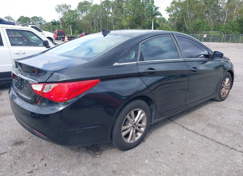 Photo 4 of 2013 Hyundai Sonata GLS (VIN 5NPEB4AC1DH583543)