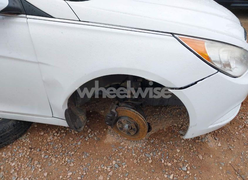 Photo 6 of 2013 Hyundai Sonata GLS (VIN 5NPEB4AC1DH592386)