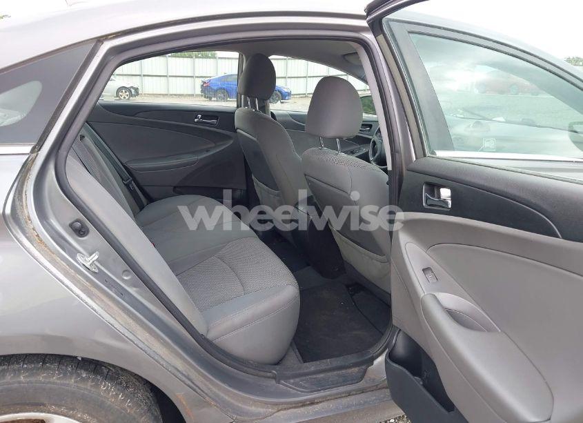 Photo 8 of 2013 Hyundai Sonata GLS (VIN 5NPEB4AC1DH602933)