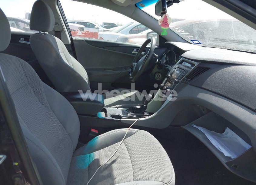 Photo 5 of 2013 Hyundai Sonata GLS (VIN 5NPEB4AC1DH611180)