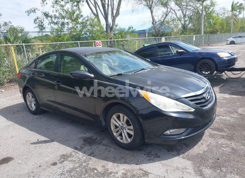2013 Hyundai Sonata GLS (VIN 5NPEB4AC1DH618176) main photo