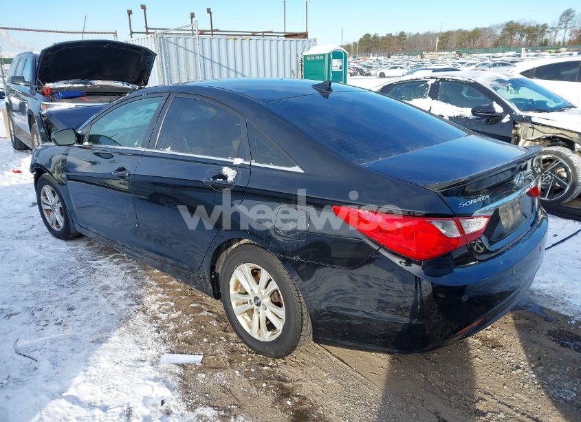 Photo 3 of 2013 Hyundai Sonata GLS (VIN 5NPEB4AC1DH636919)