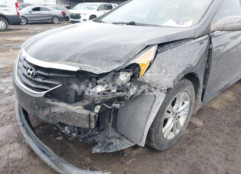 Photo 6 of 2013 Hyundai Sonata GLS (VIN 5NPEB4AC1DH647757)