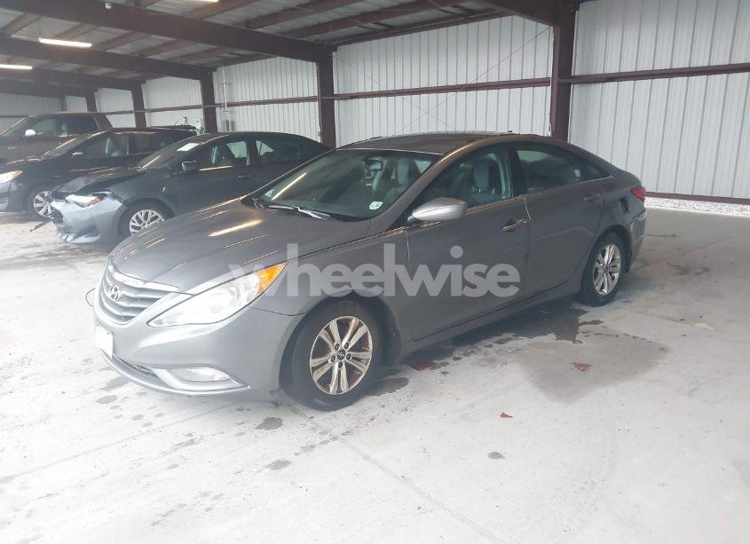 Photo 2 of 2013 Hyundai Sonata GLS (VIN 5NPEB4AC1DH683691)