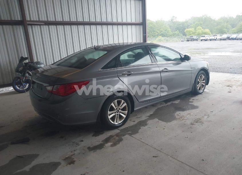 Photo 4 of 2013 Hyundai Sonata GLS (VIN 5NPEB4AC1DH683691)