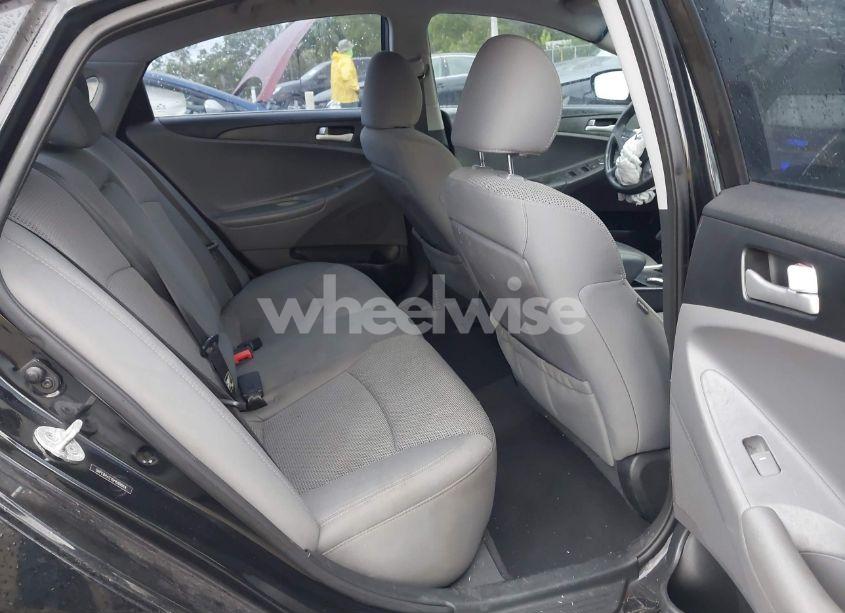 Photo 8 of 2013 Hyundai Sonata GLS (VIN 5NPEB4AC1DH688664)