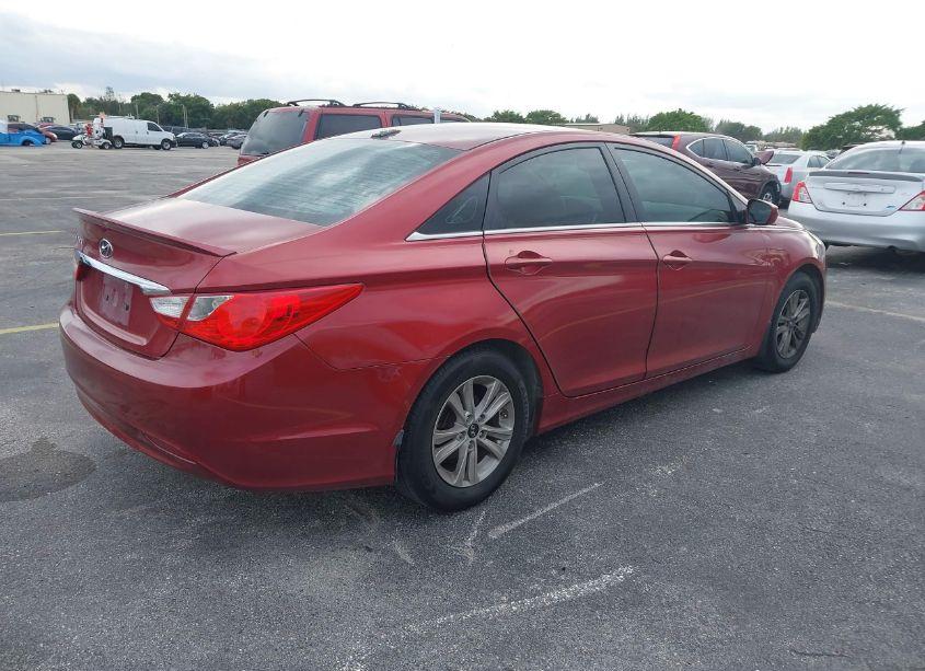 Photo 4 of 2013 Hyundai Sonata GLS (VIN 5NPEB4AC1DH689572)
