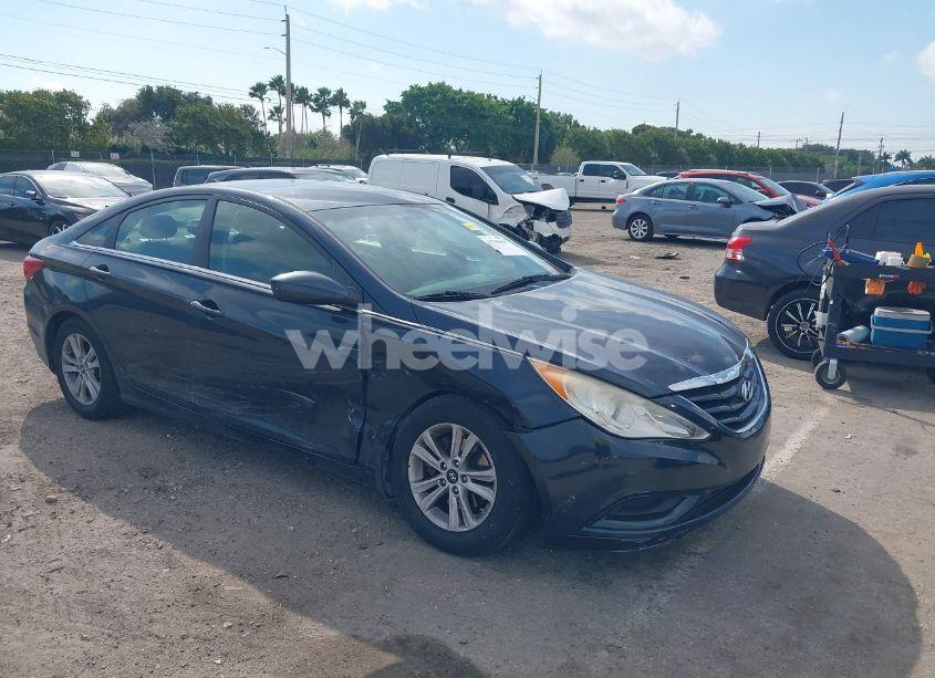 2013 Hyundai Sonata GLS (VIN 5NPEB4AC1DH691953) main photo