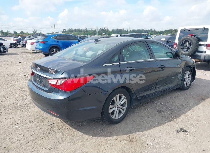 Photo 4 of 2013 Hyundai Sonata GLS (VIN 5NPEB4AC1DH691953)