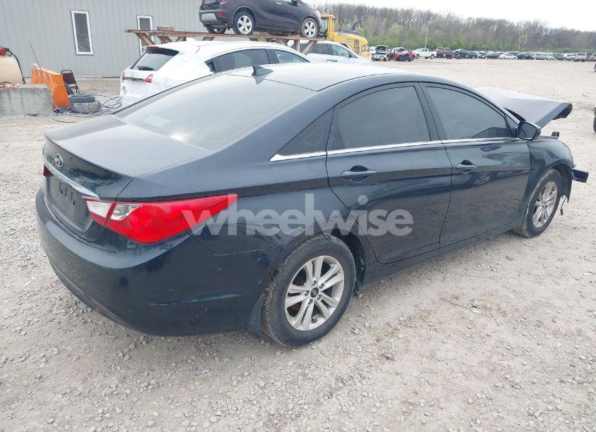 Photo 4 of 2013 Hyundai Sonata GLS (VIN 5NPEB4AC1DH710274)