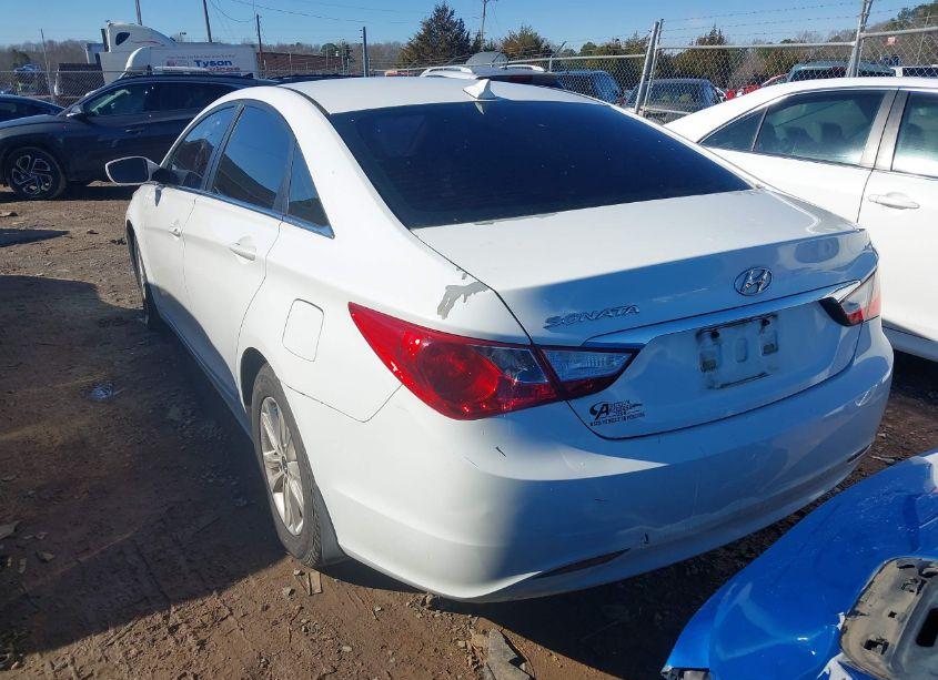 Photo 3 of 2013 Hyundai Sonata GLS (VIN 5NPEB4AC1DH713644)