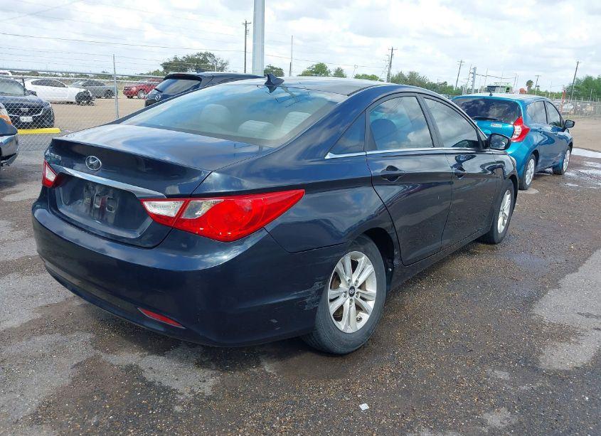 Photo 4 of 2013 Hyundai Sonata GLS (VIN 5NPEB4AC1DH730914)