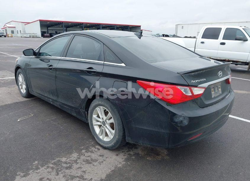 Photo 3 of 2013 Hyundai Sonata GLS (VIN 5NPEB4AC1DH732016)
