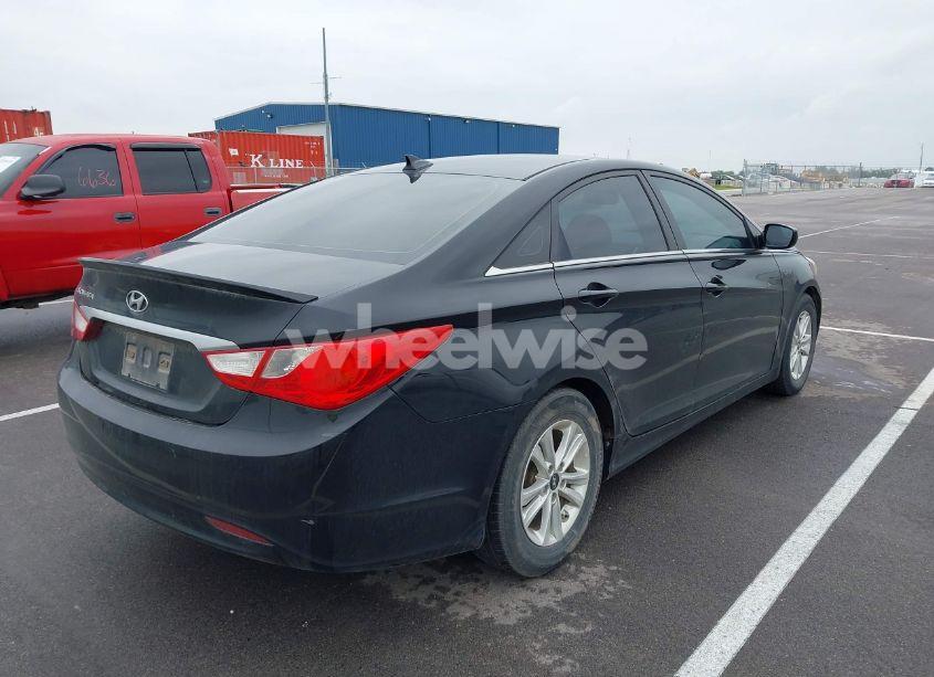 Photo 4 of 2013 Hyundai Sonata GLS (VIN 5NPEB4AC1DH732016)