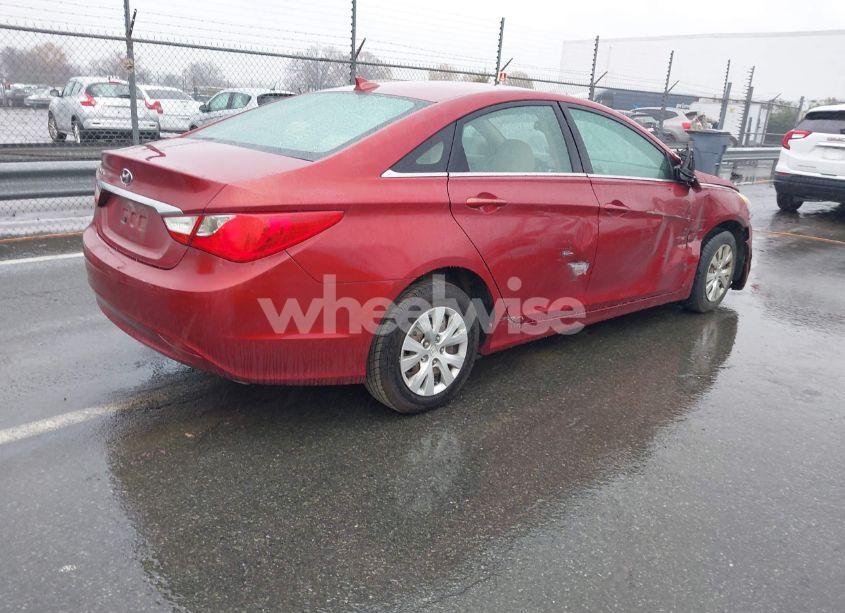 Photo 4 of 2013 Hyundai Sonata GLS (VIN 5NPEB4AC1DH749172)