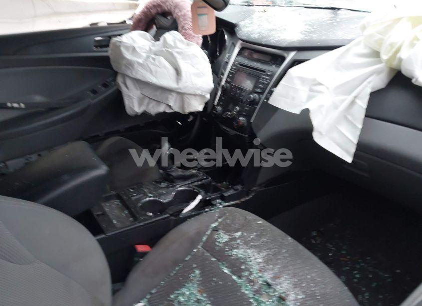 Photo 5 of 2013 Hyundai Sonata GLS (VIN 5NPEB4AC1DH751763)