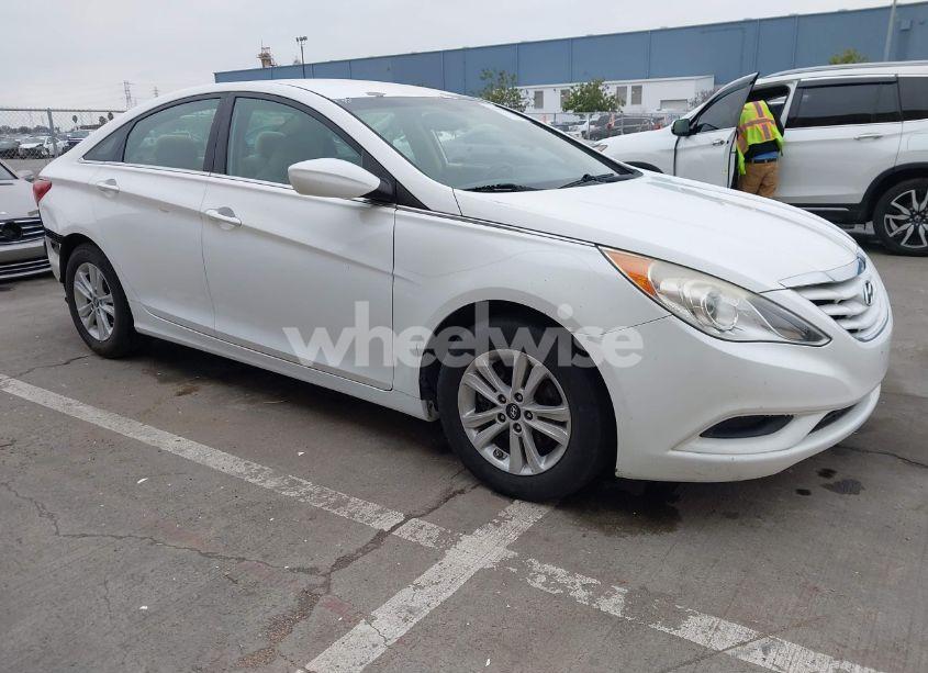 2013 Hyundai Sonata GLS (VIN 5NPEB4AC1DH762133) main photo